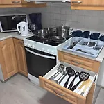 Revontuli Apartman *